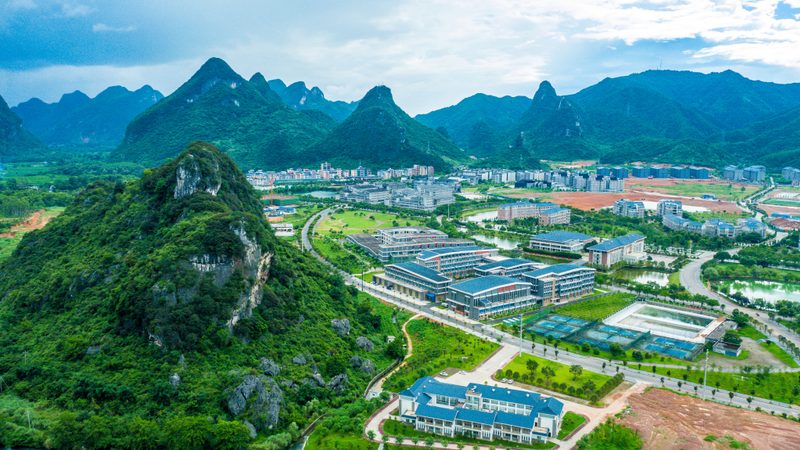 SMT贴片加工：揭秘最小元件精度要求的奥秘